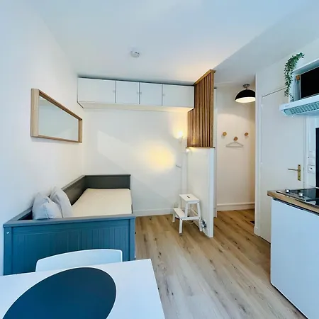 Le Petit Guillaume Apartment *